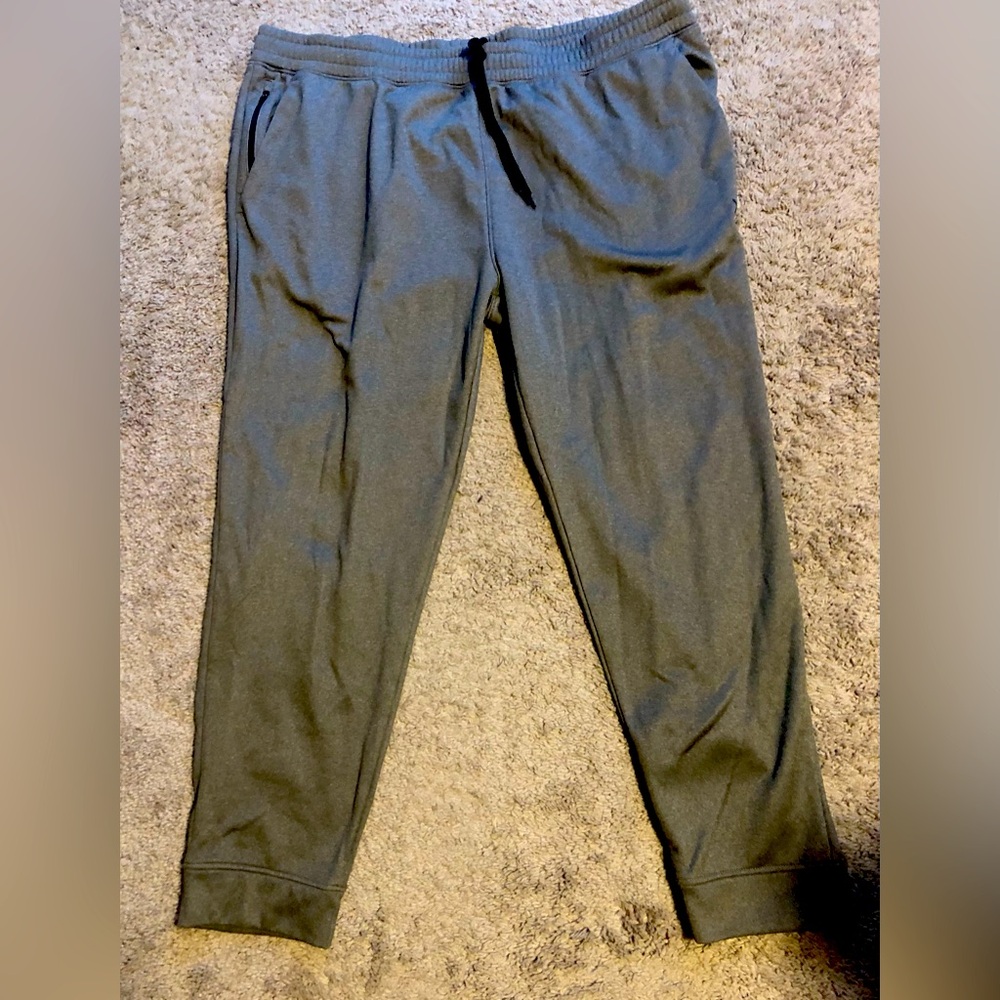 🏃 Old Navy Go Dry men’s joggers XXL